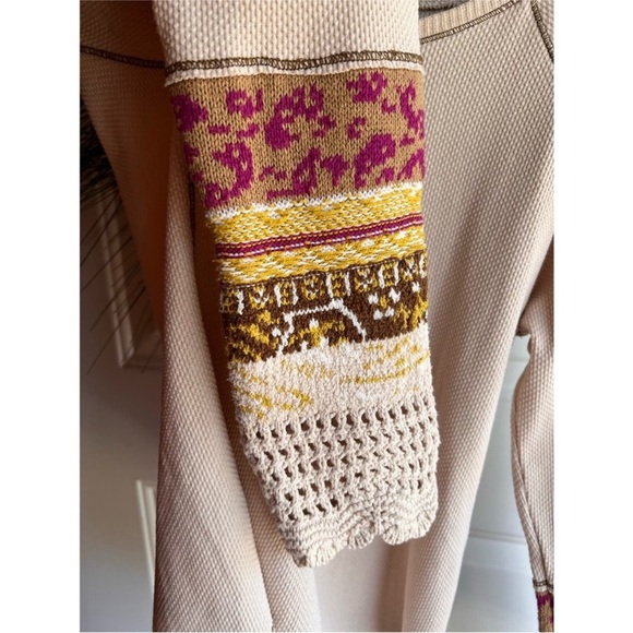 Chelsea and Theodore thermal boho top size medium - Picture 11 of 14